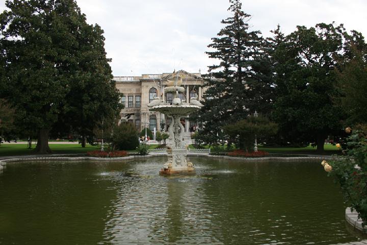 Dolmabahçe Sarayi 011.JPG